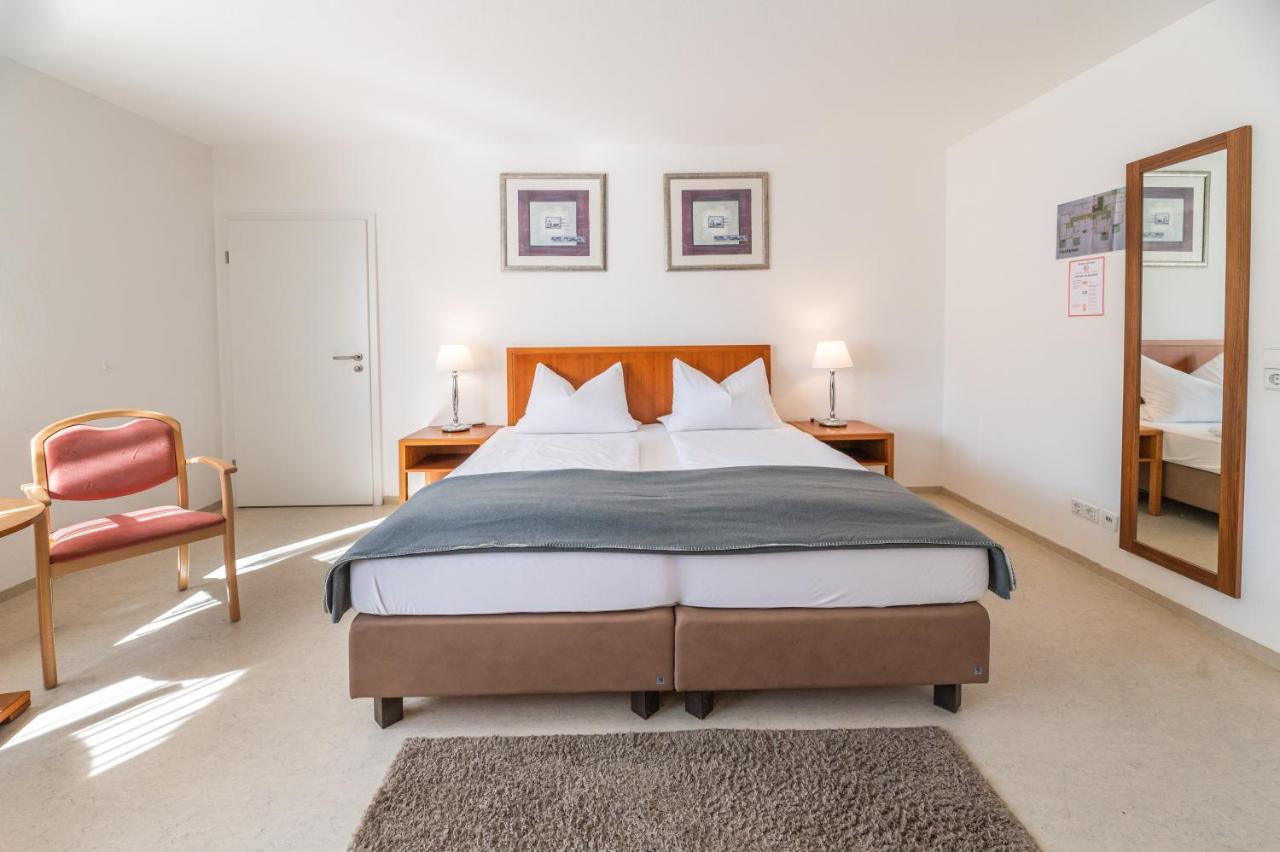 Hotel Am Kirchplatz Uberlingen Dış mekan fotoğraf