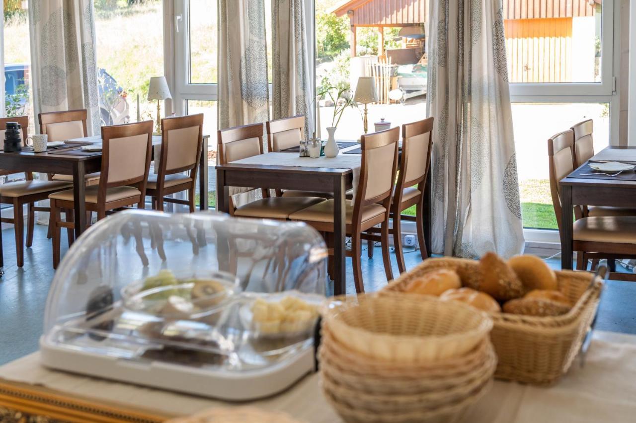 Hotel Am Kirchplatz Uberlingen Dış mekan fotoğraf