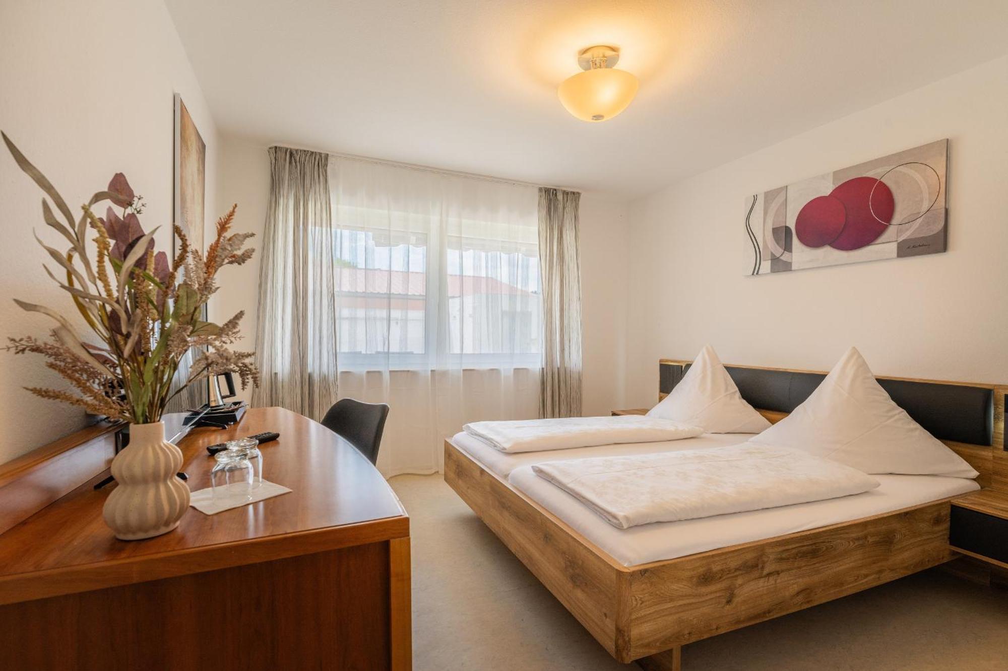 Hotel Am Kirchplatz Uberlingen Dış mekan fotoğraf