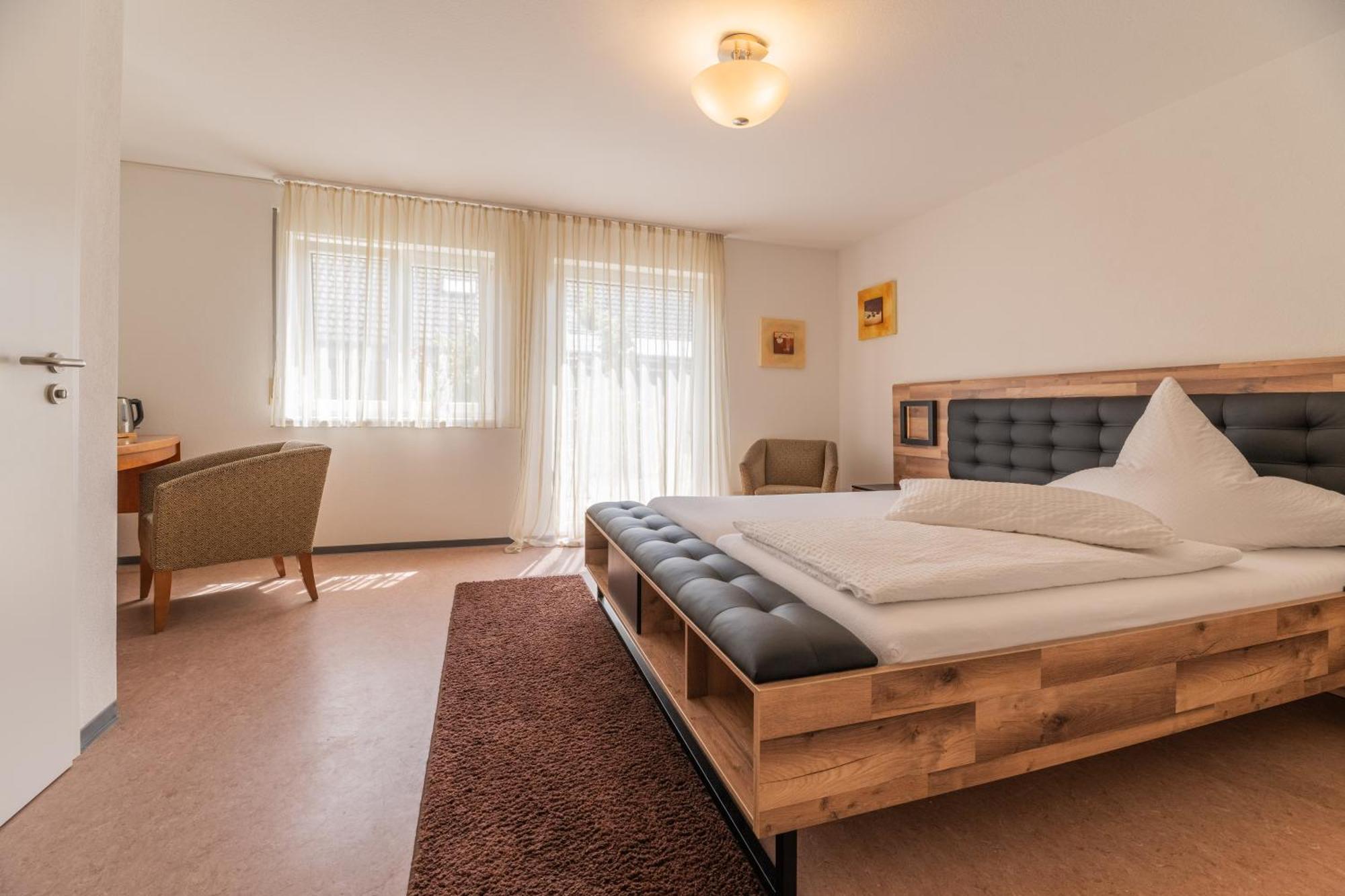 Hotel Am Kirchplatz Uberlingen Dış mekan fotoğraf