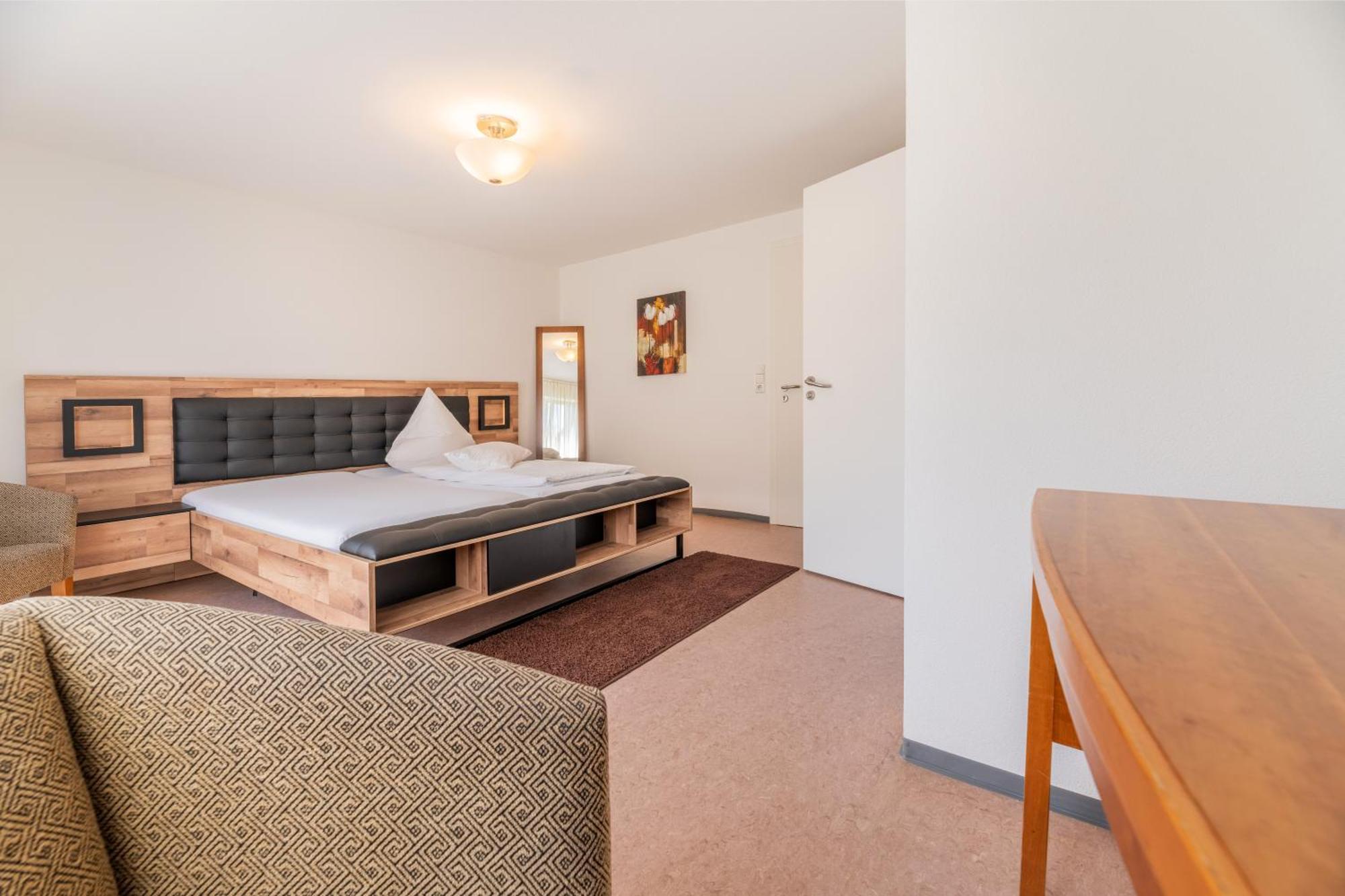 Hotel Am Kirchplatz Uberlingen Dış mekan fotoğraf